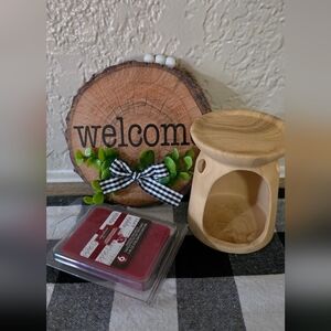 Wood Welcome Sign/ Wax Warmer and Apple Scented Wax Melts